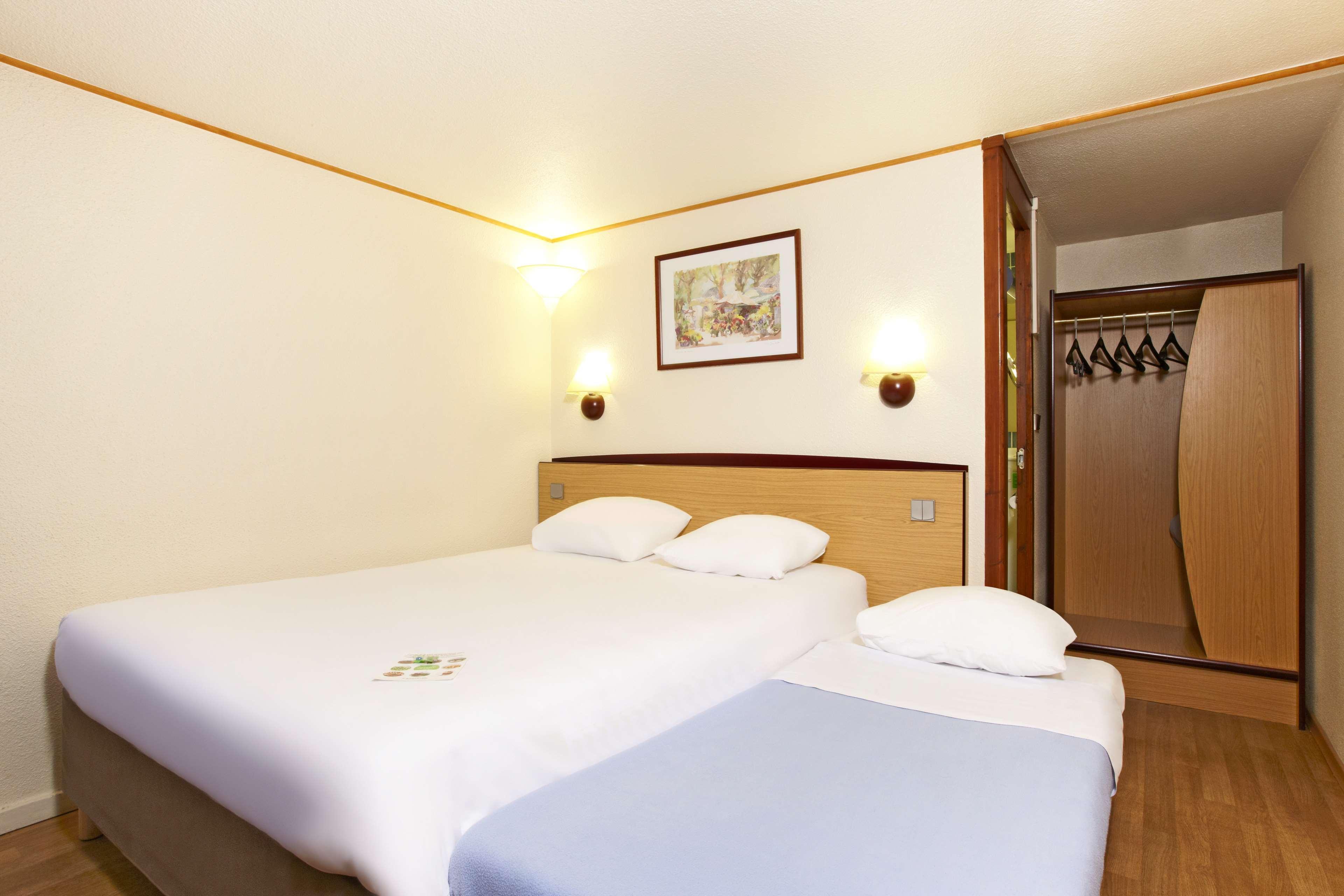 Campanile Rouen Nord - Mont-Saint-Aignan Hotell Exteriör bild